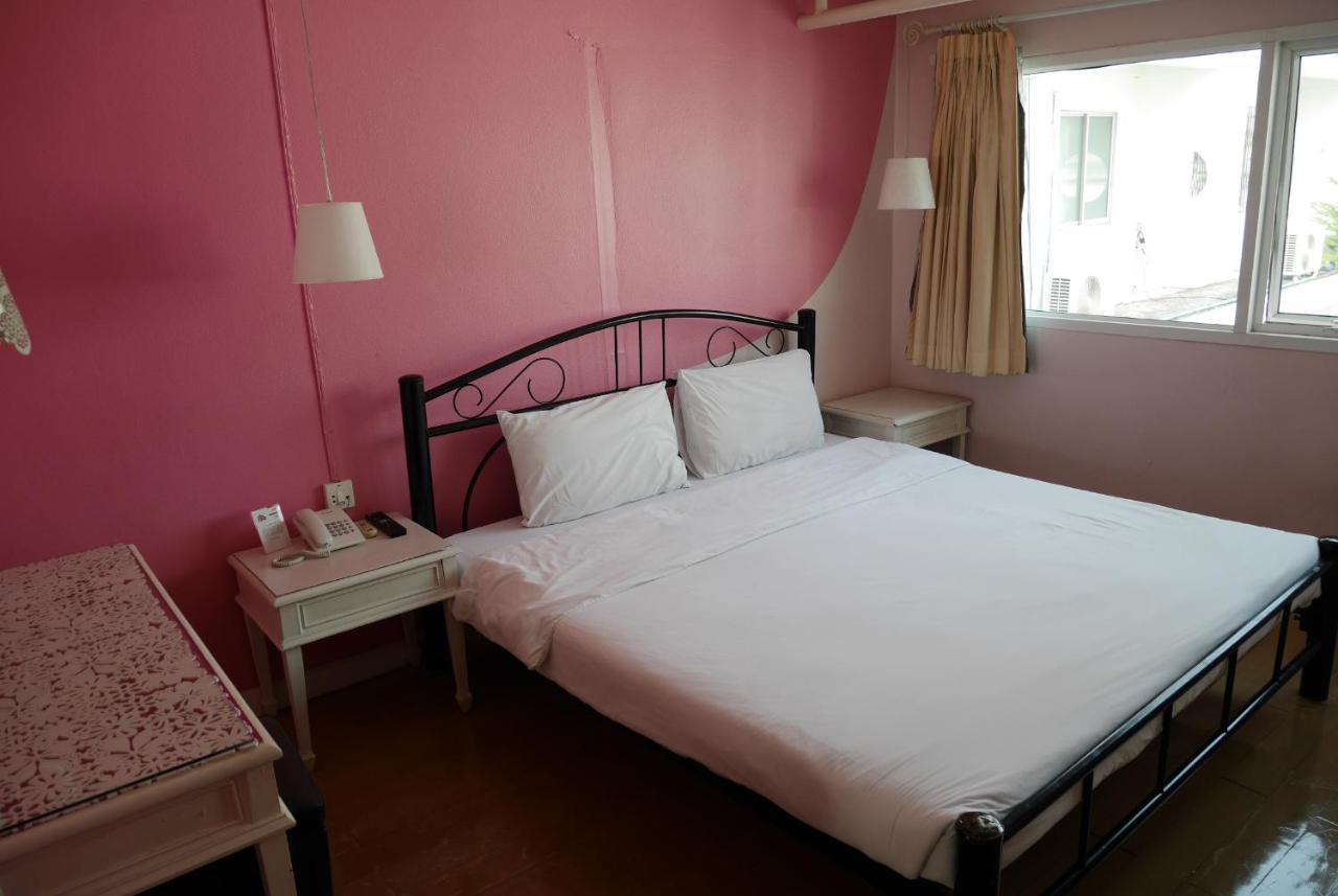 Roma Hotel Khon Kaen Ngoại thất bức ảnh